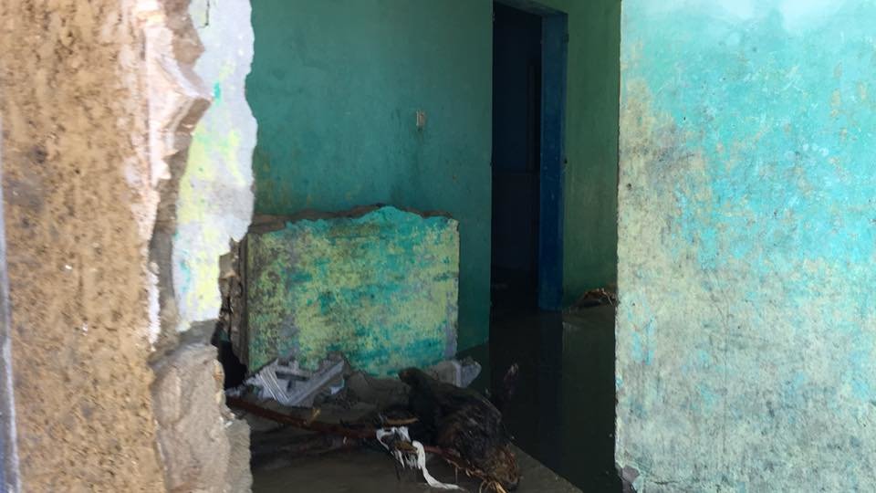 Educate displaced children by Senegal Sea advance