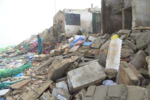 Destroyed houses by sea advance