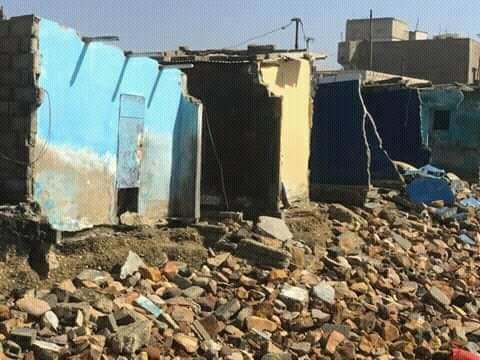 Educate displaced children by Senegal Sea advance