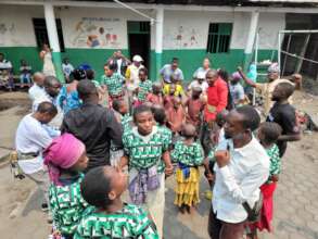 Give White Canes to Blind Children in Congo