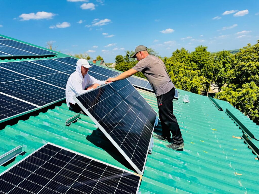 Rooftop solar panels installation