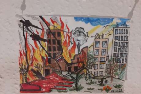 THE WAR SEEN THROUGH OUR EYES