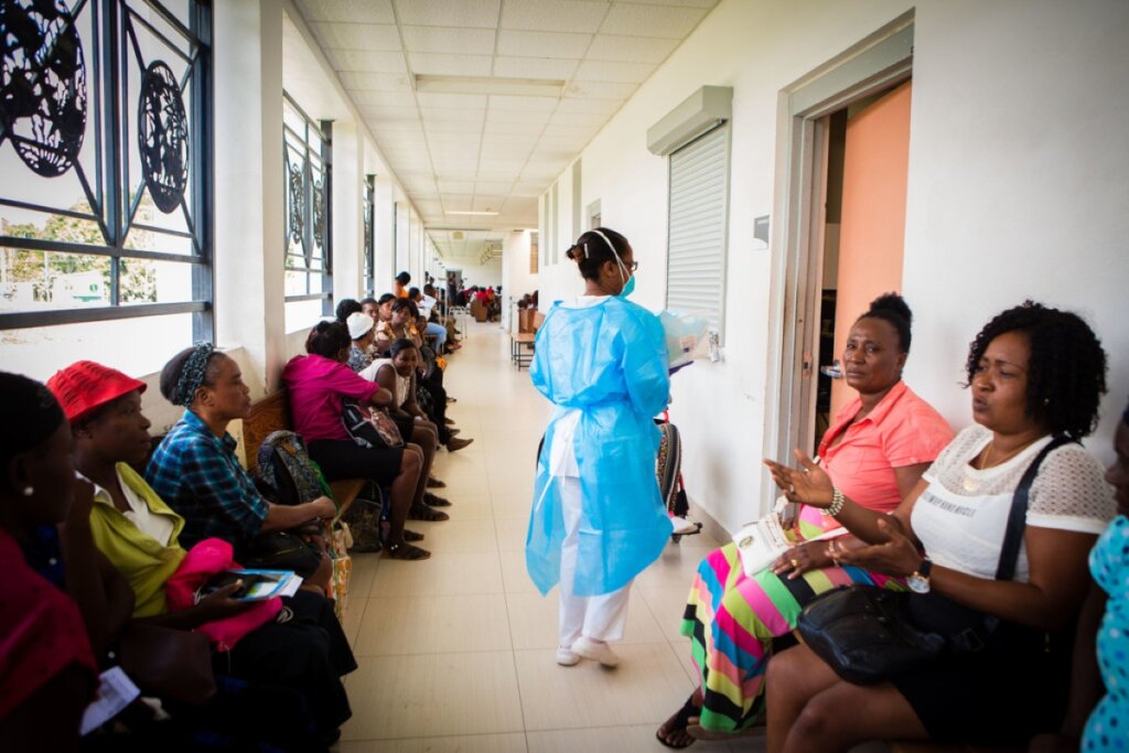 Give 50 Nigerian Women Access to Cancer Care