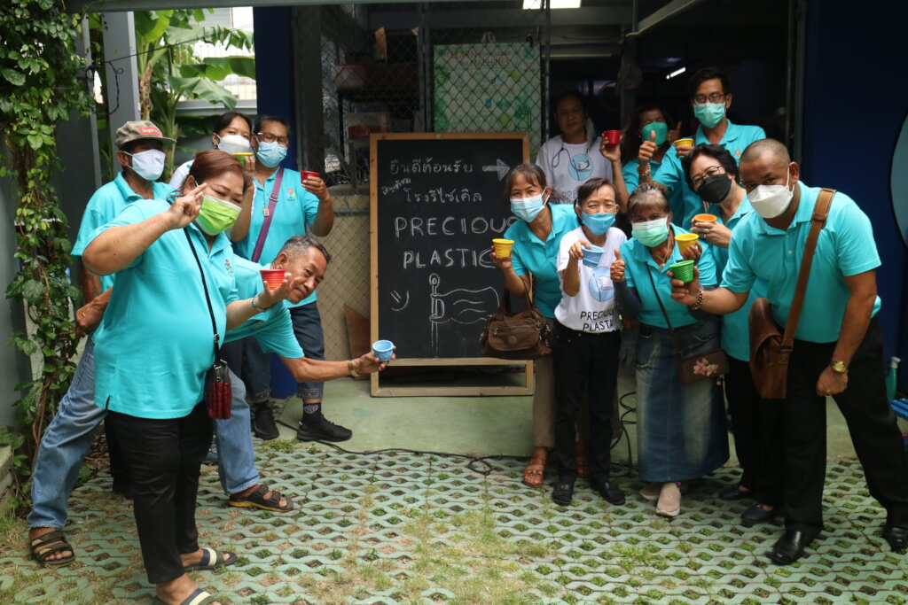 Expand community-based recycling in Thailand