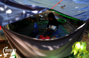 Temporary shelter for displaced in Siem Reap
