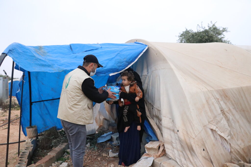 Save a Refugee Baby with Formula Milk in syria