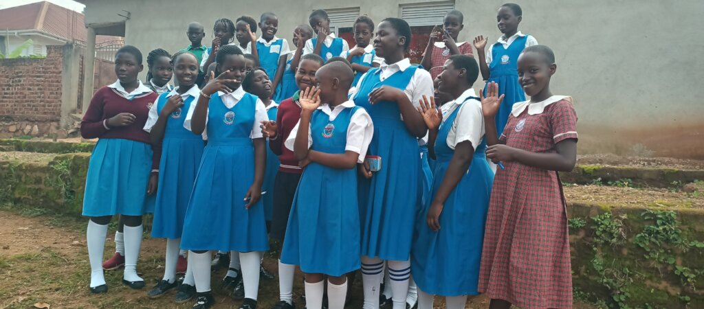 Fruit trees for 300 thriving children