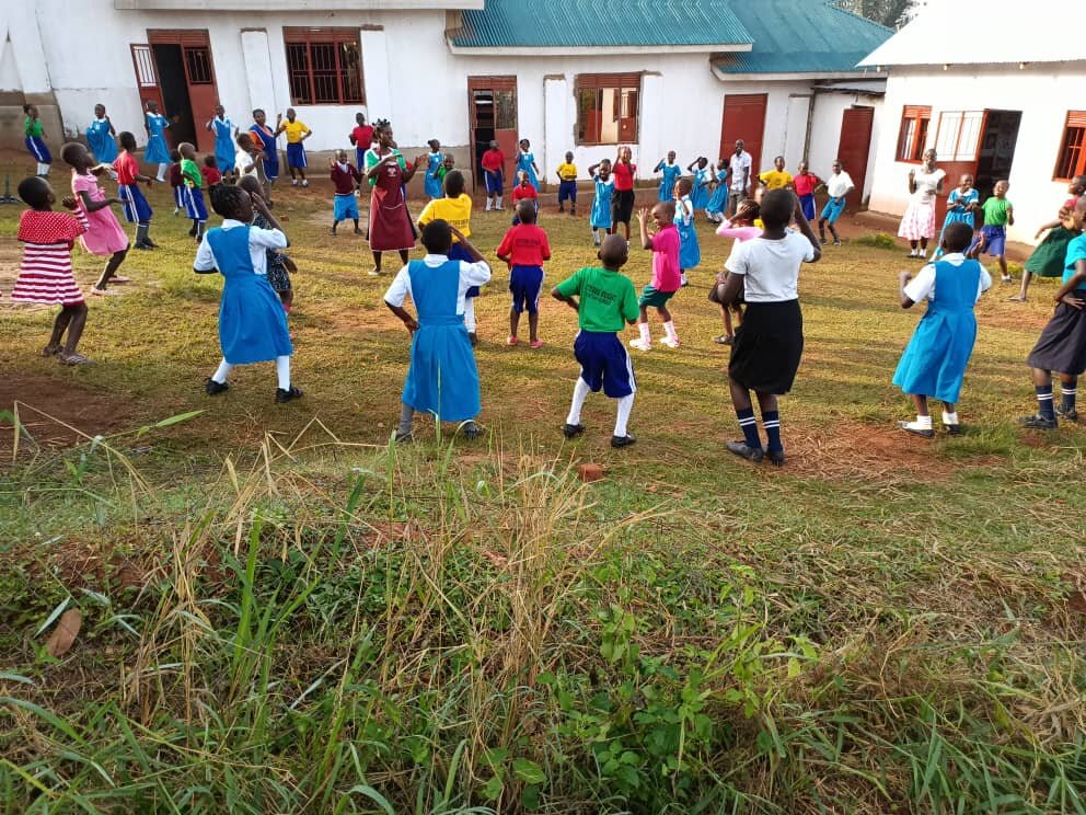 Fruit trees for 300 thriving children