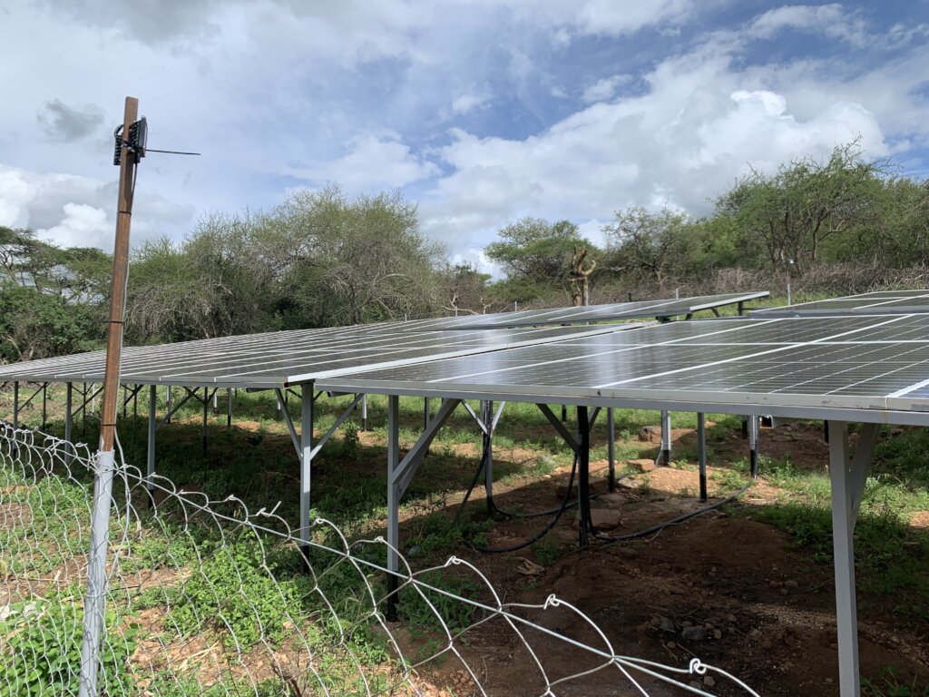 Provide clean water for 3000 Tanzanian villagers