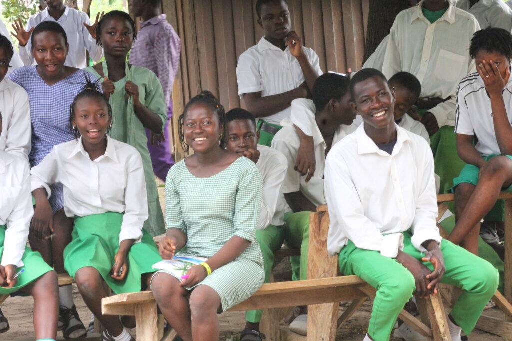 Literacy Programs for 800 Rural Children