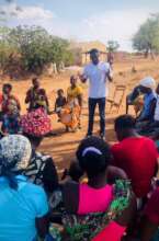 Youth facilitator leads peace circle in Tete.