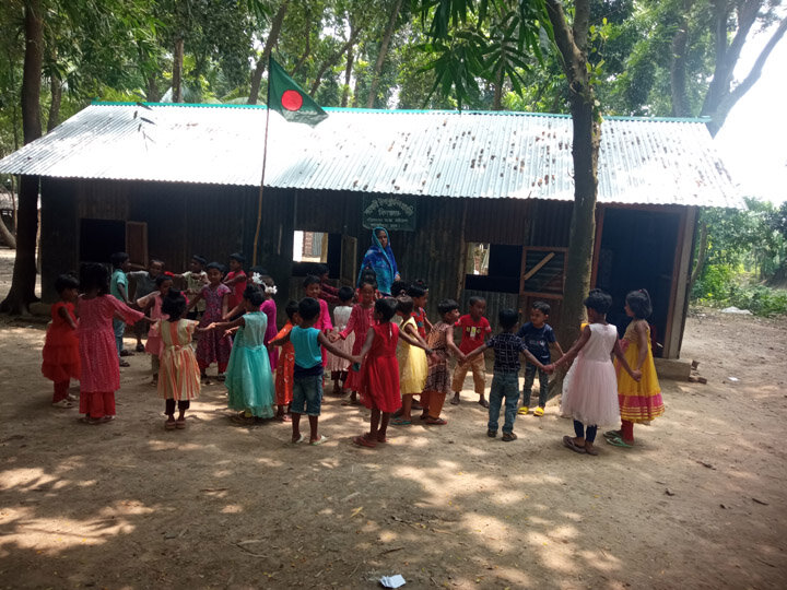 Distribution free educational material to student.