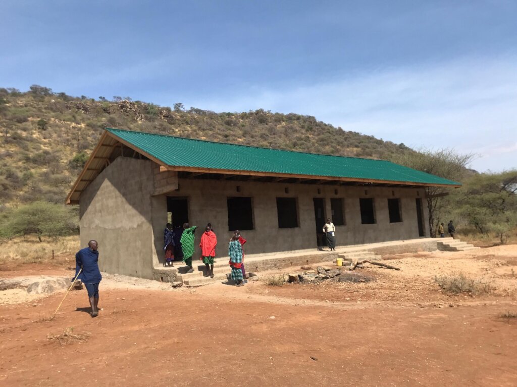 Repair water supply for Maasai village & school