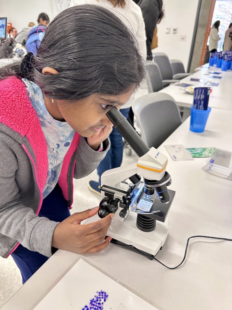Open Doors for Youth in STEM This Holiday Season
