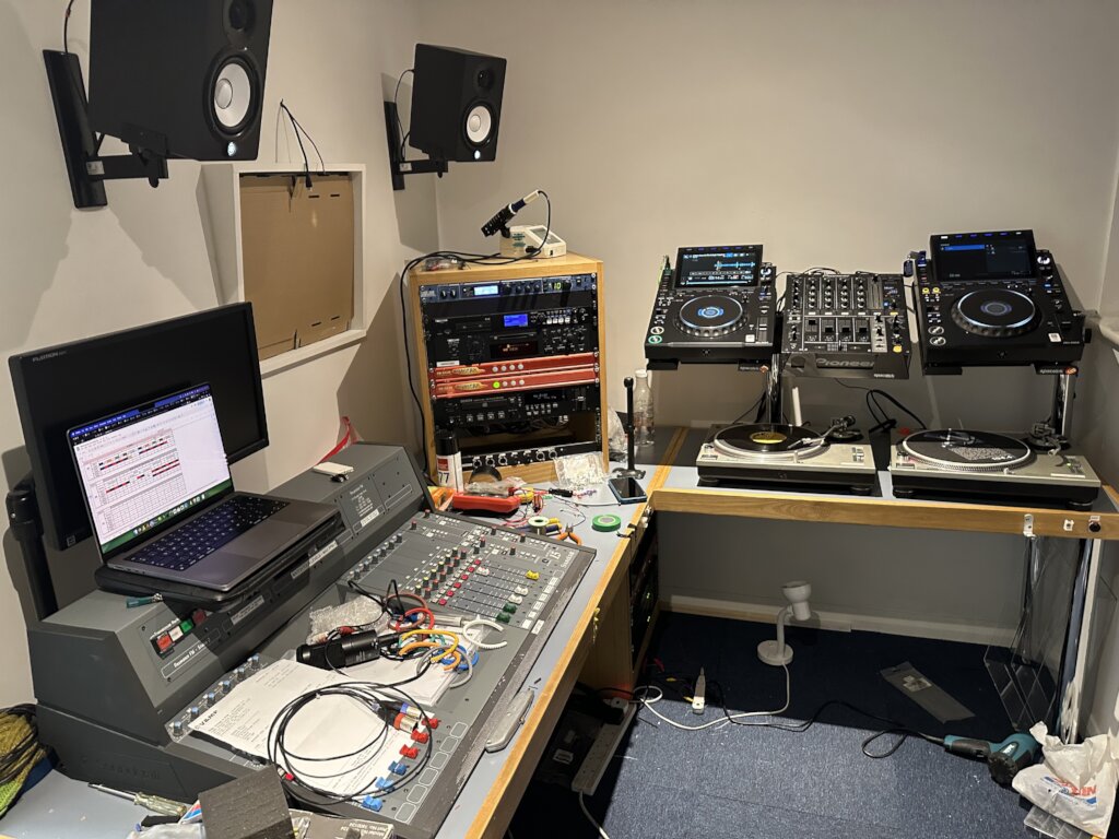 Independent, Artist-Led Radio Broadcasting