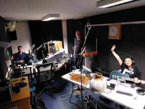 A live music session