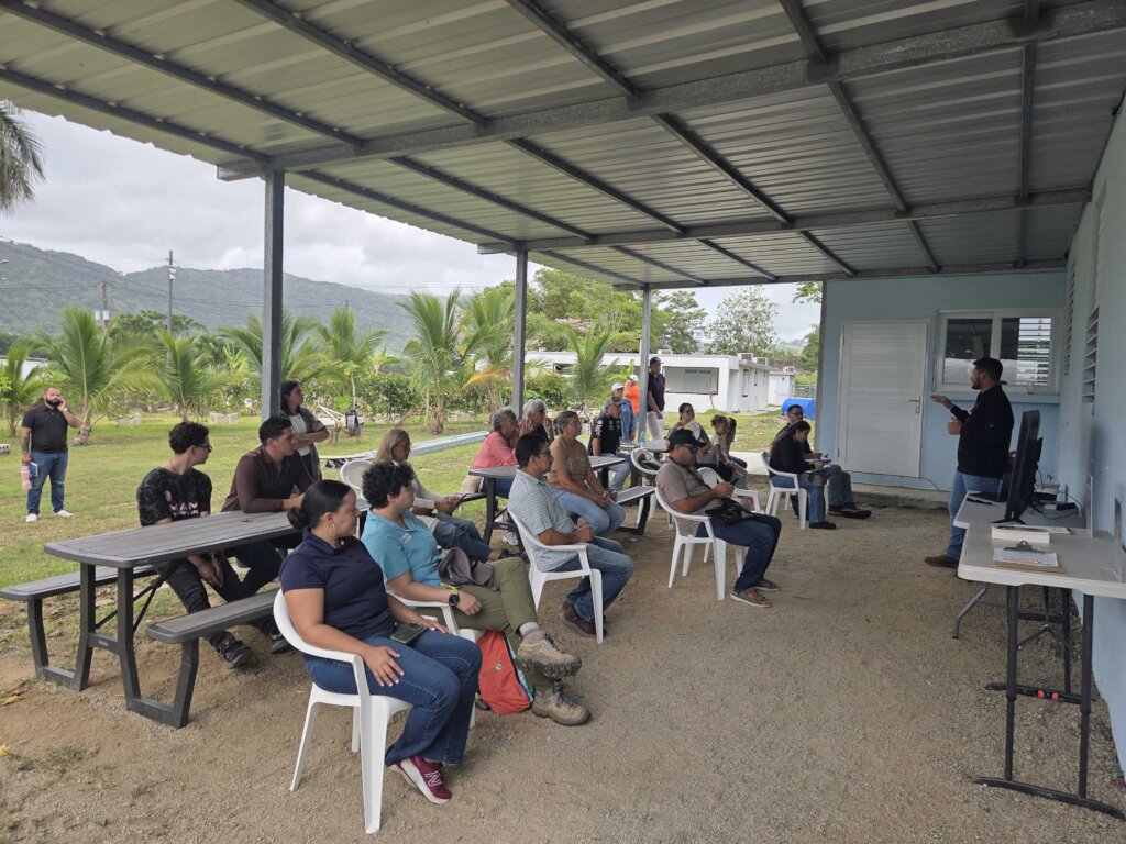 Strengthening Puerto Rico's Farmers & Food System