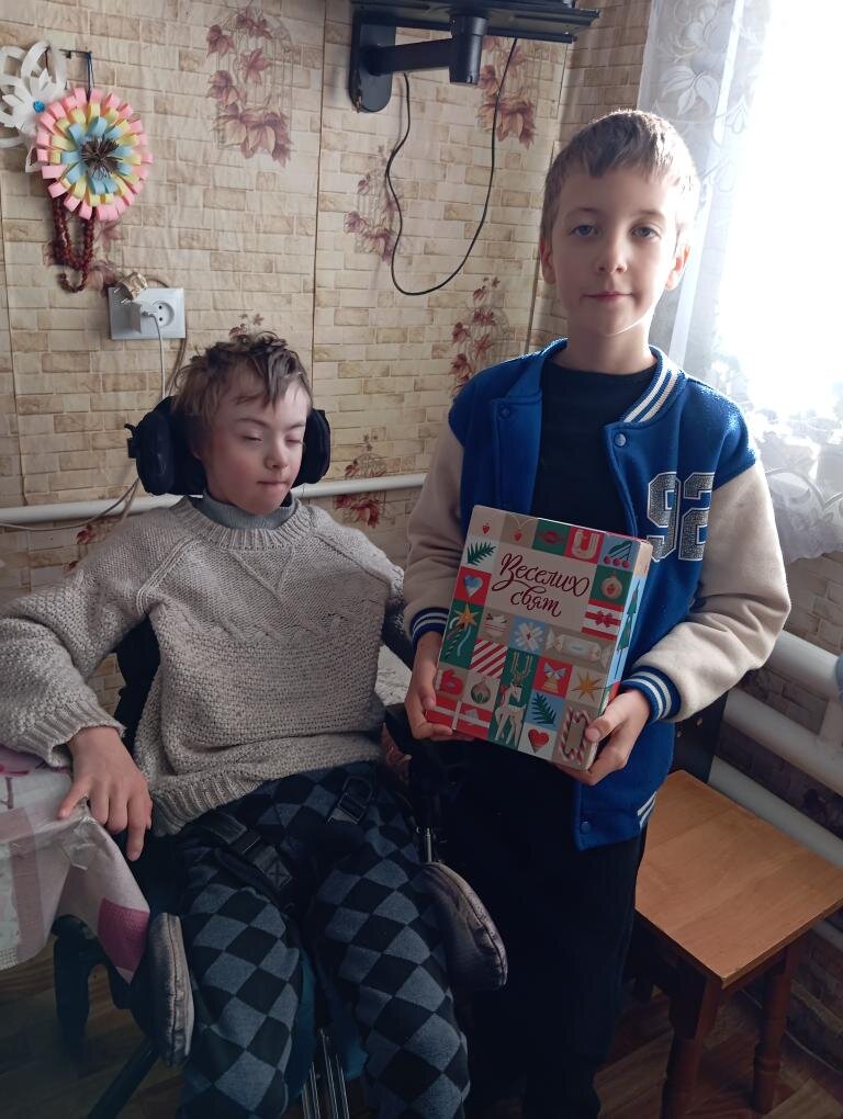 Presents for Ukrainian children SANTA Mail 2025