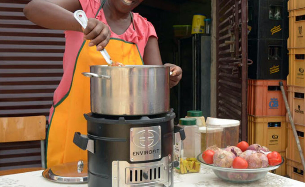 Smokeless Cooking Stoves for 500 Displace Families