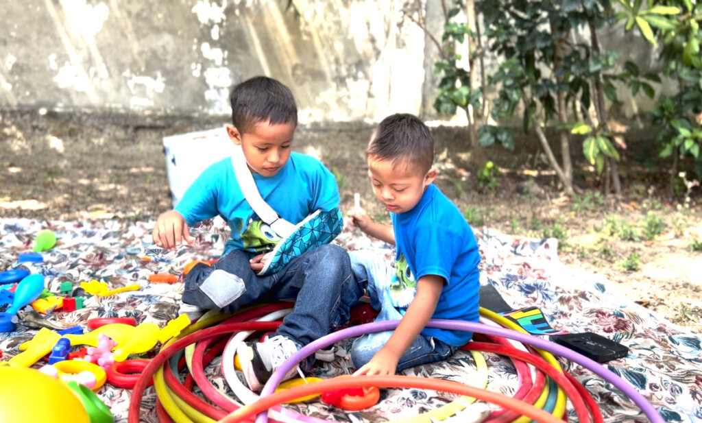 Early Support for Autistic & DS Children Ecuador