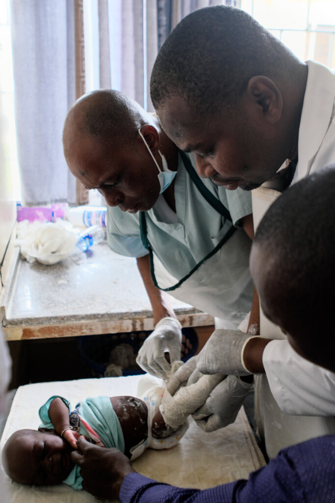 Treating clubfoot for 100 children in Nigeria