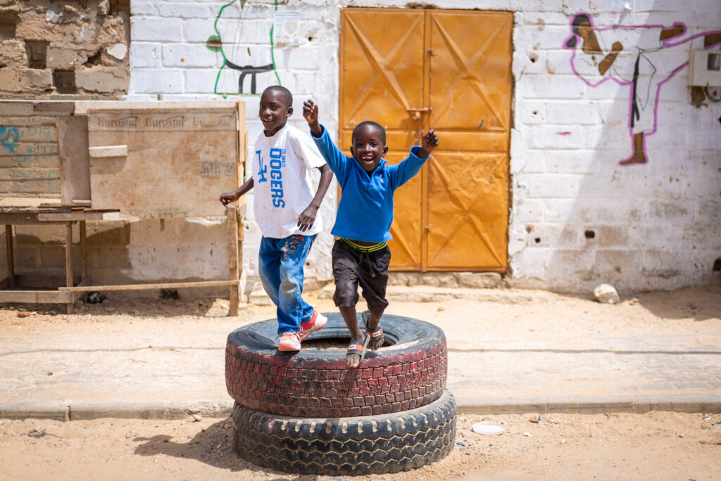 Treating clubfoot for 100 children in Nigeria
