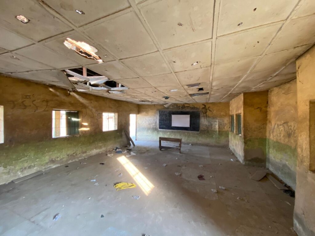 Rebuild 3 Classrooms & Sanitation for One School