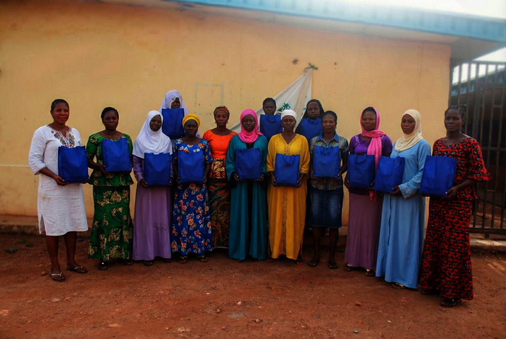 700 Safe Birth Kits for Mothers in IDP Camps