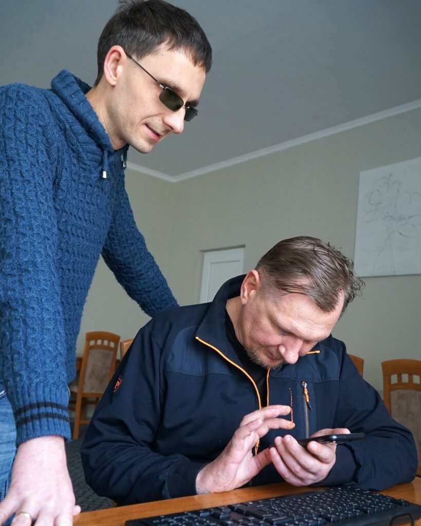Support Blind Veterans in Ukraine