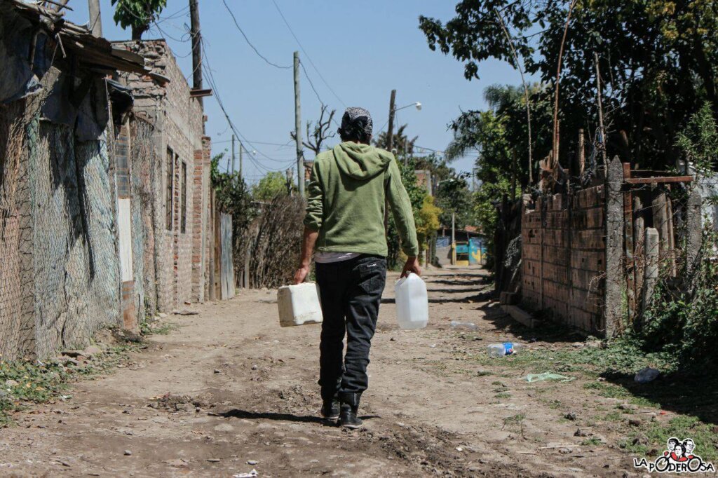 Survey on time-use in low-income neighborhoods