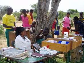 A new patient getting family planning information