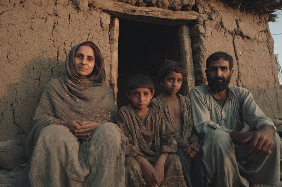 Solar Light, Brighter Dreams for 500 Families