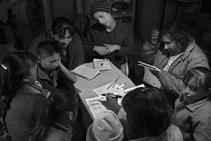 Family together around literacy