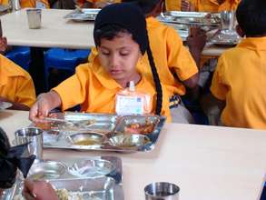 Student Eating at Christel House India
