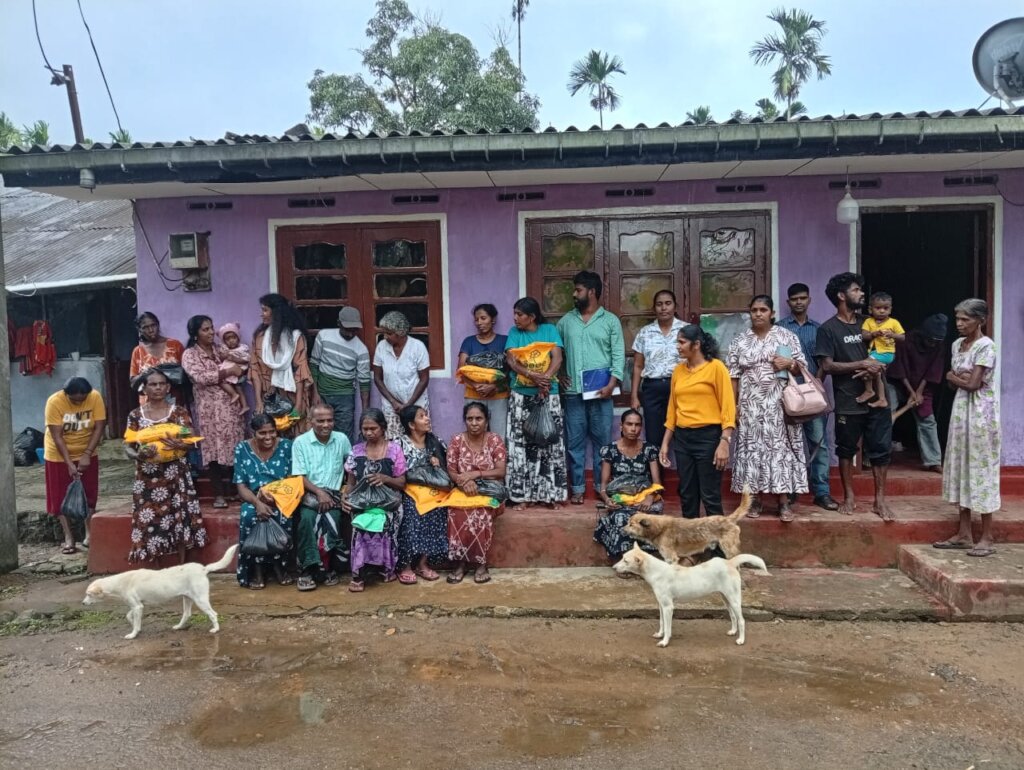 Disaster relief in Nawalapitiya