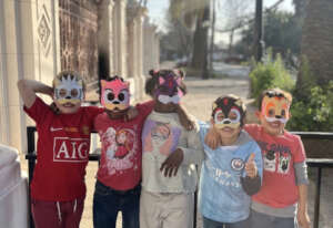 Help vulnerable children, live with a family again