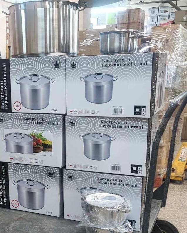 Safe Tableware for Elderly in Ukraine