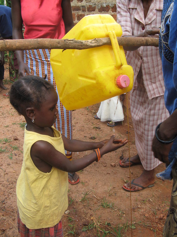 Help 600 children in Uganda learn through play