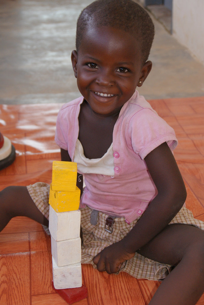 Help 600 children in Uganda learn through play