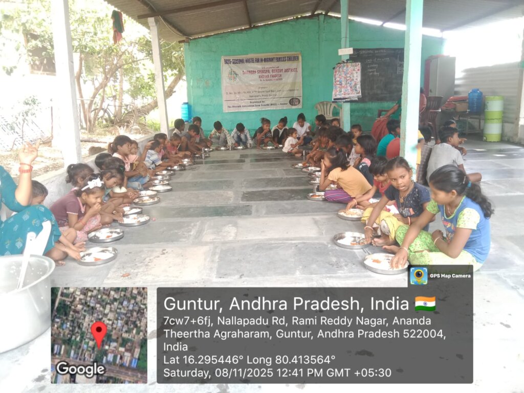 Build Safe Toilets for 100 Migrant Children