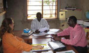 TanzSolar meeting with school headmaster.