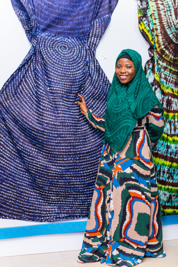 Help 100 Women Break Free from Poverty