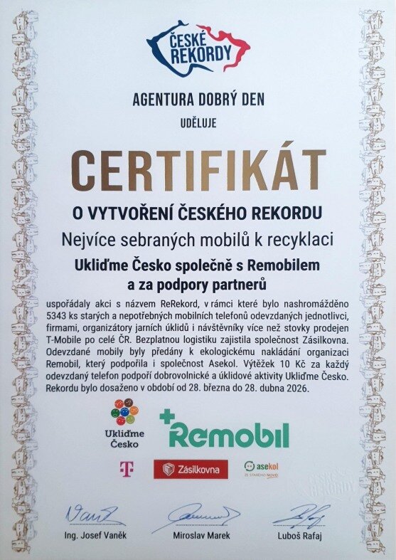Czech record - old mobile phones for recyclation