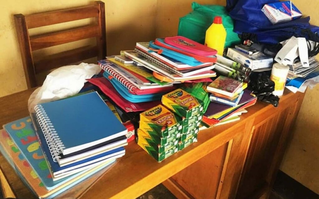 Empower 400 Students in Zaria with School Supplies
