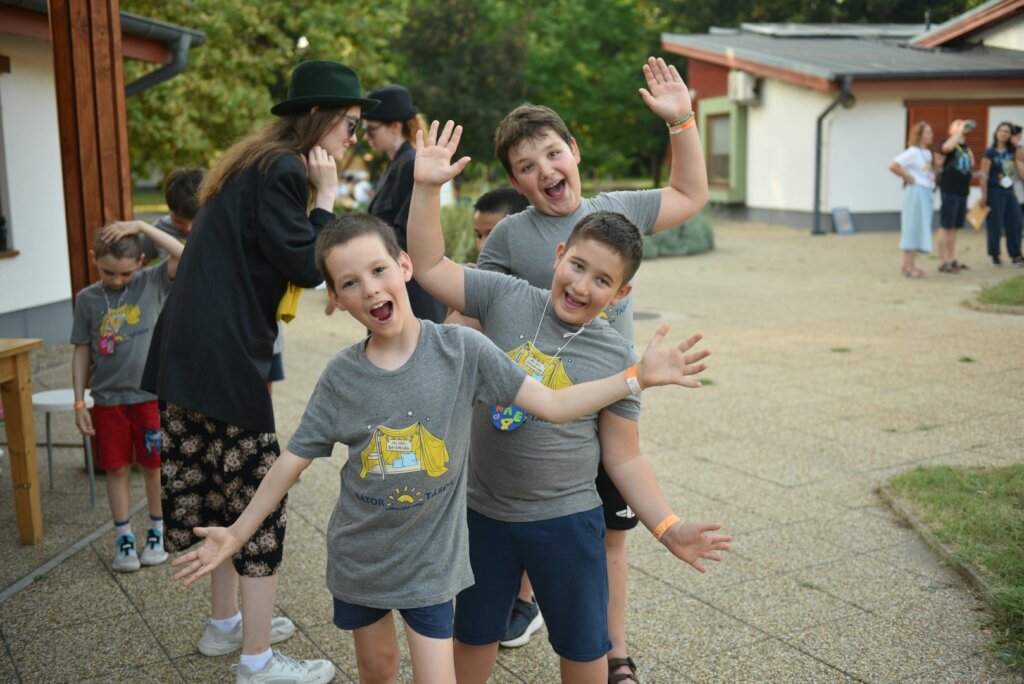 Therapeutic Camps for Seriously Ill Children