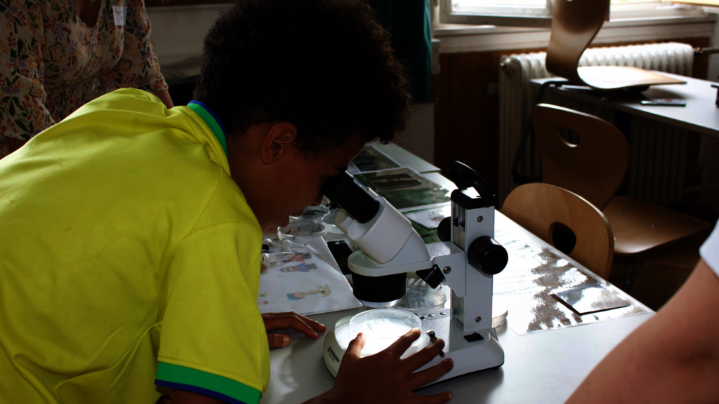 Child attending a SMC workshop