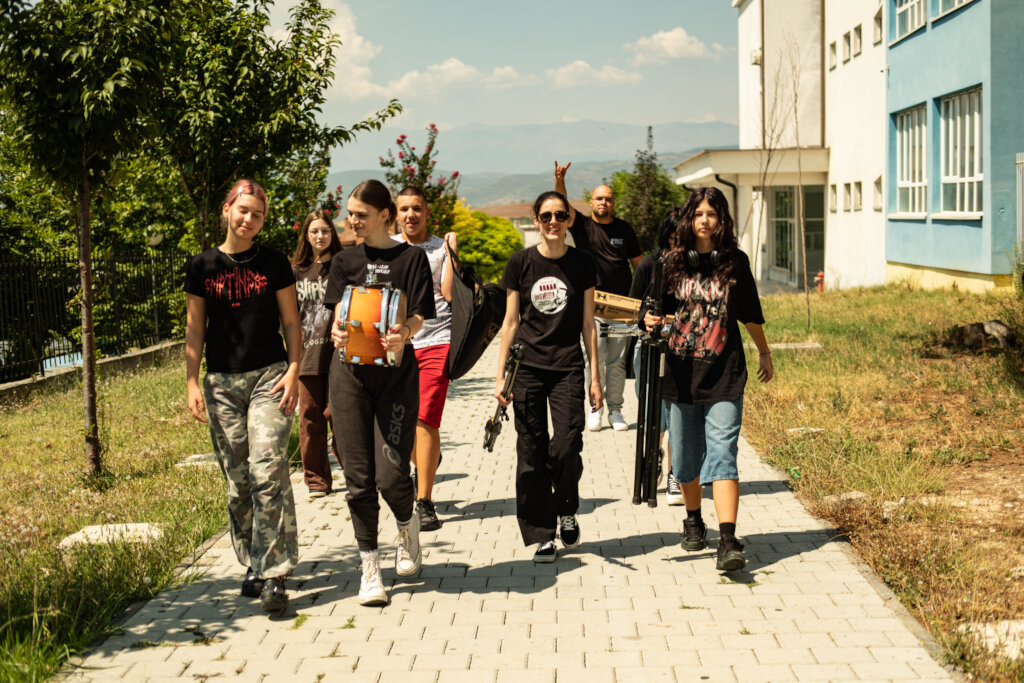 Summer School for ethnically mixed bands