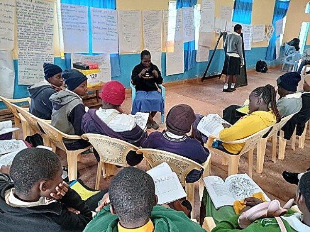 Enhance (mental) health of 2,084 Kenyan youths