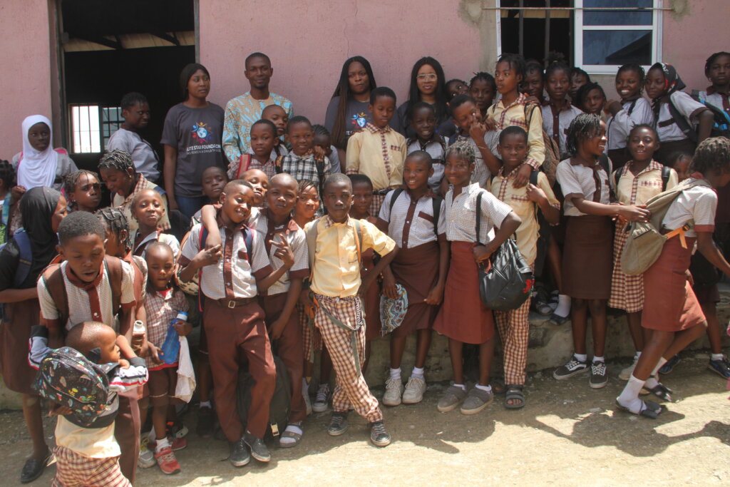 Send 500 Muslim Children to School with Zakat