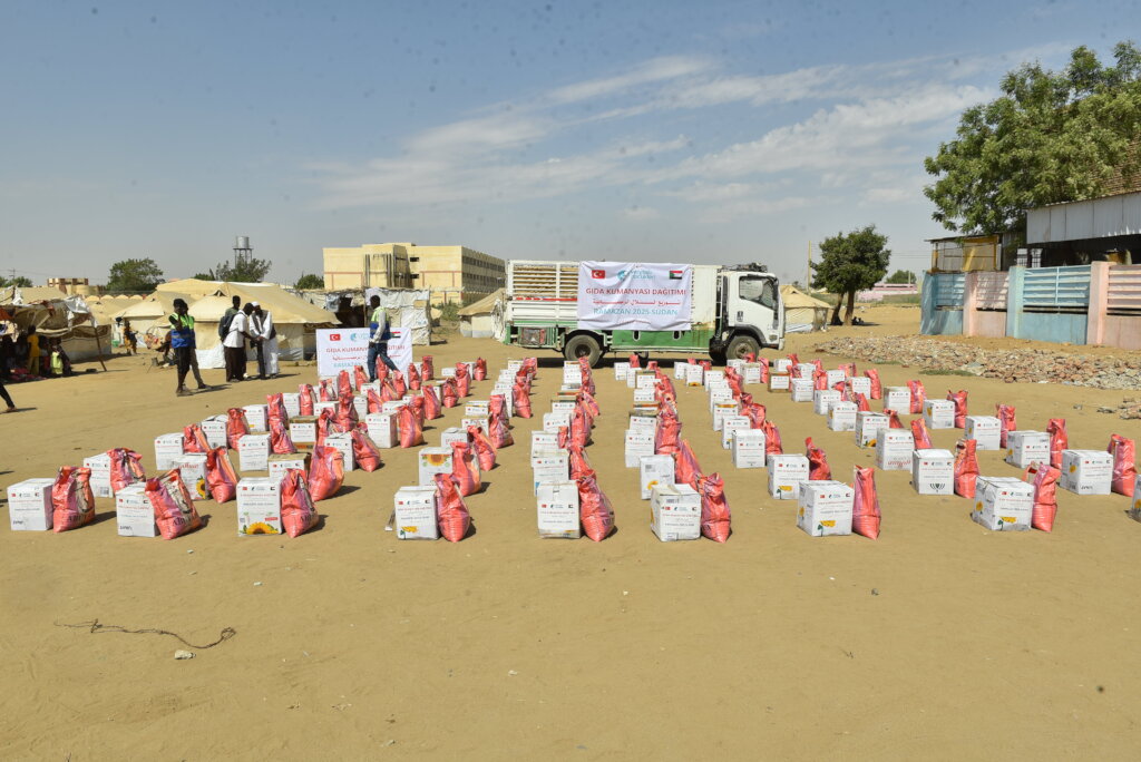 Food Support for Families in Crisis Areas